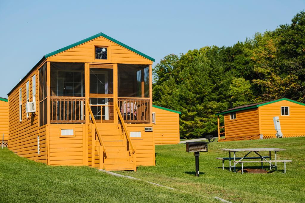 Plymouth Rock Camping Resort Rustic Cabin Elkhart Lake Kültér fotó